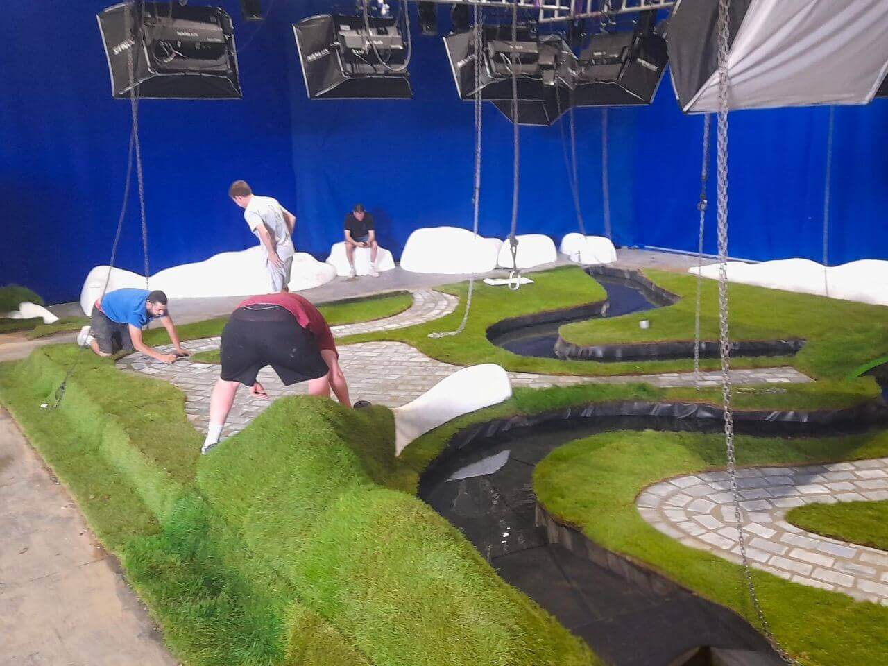 Crop Circles film by Nines - W..d Garden set
