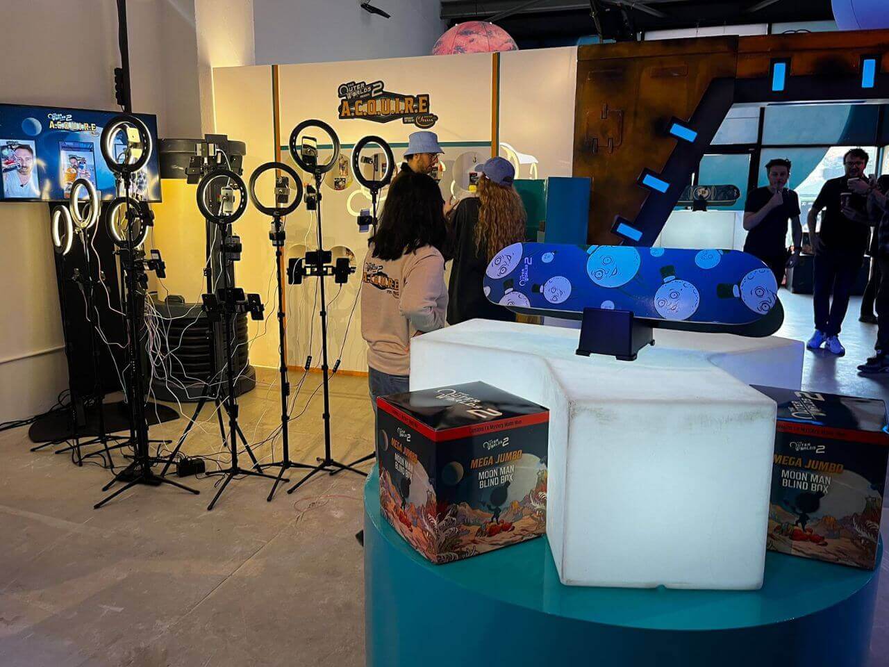 Xbox - The Outer World 2 - Experience Game Release - 4 Custom-built display plinths and content capture area within the The Outer Worlds 2 experiential pop-up at The Truman Brewery, designed for visitor interaction and filming.